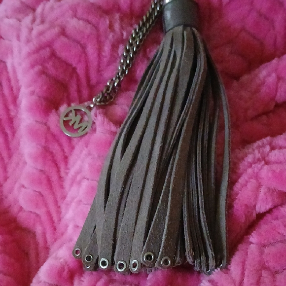 MICHAEL Michael Kors Accessories - MICHEAL KORS Brown Tassel Keychain